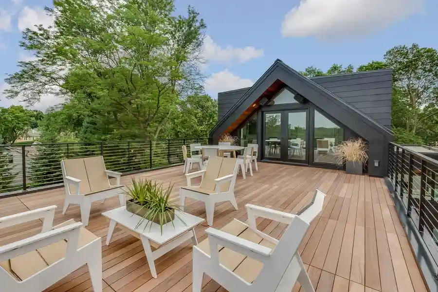 Deck Cleaning Deck Cleaning
