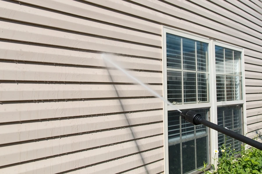 When To Choose Soft Washing Over Traditional Pressure Washing Byron, GA